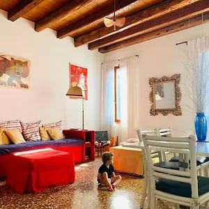  Apartment La Casa Del Pittore