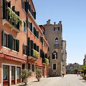 Palazzo Del Giglio 4* Венеция